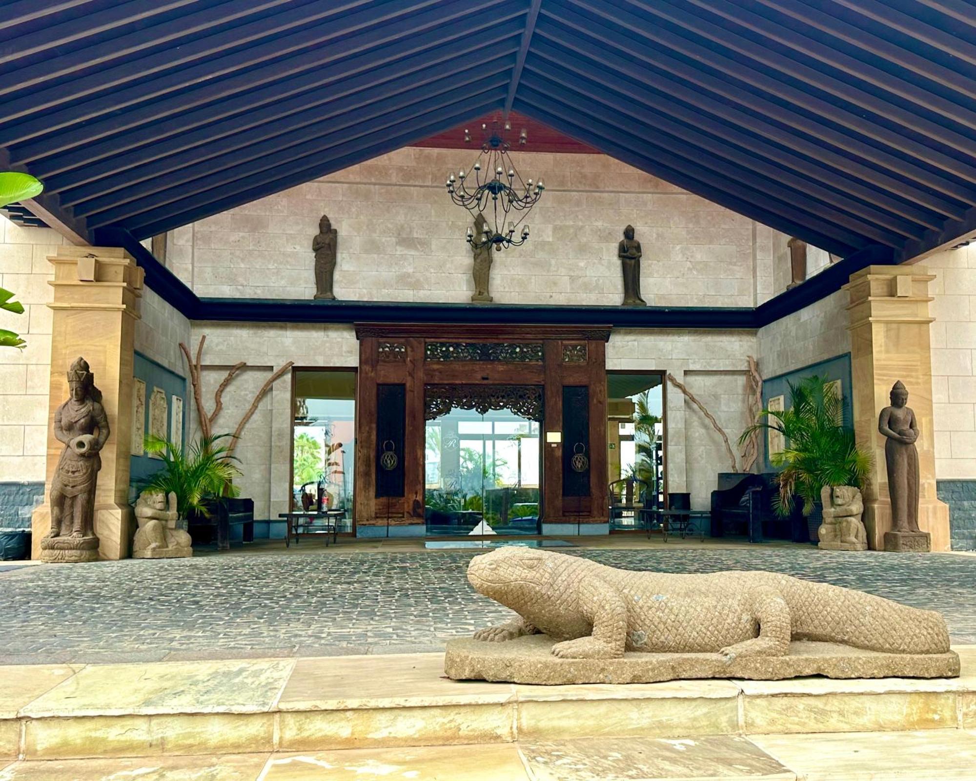 La Estancia Chayofa Exterior photo
